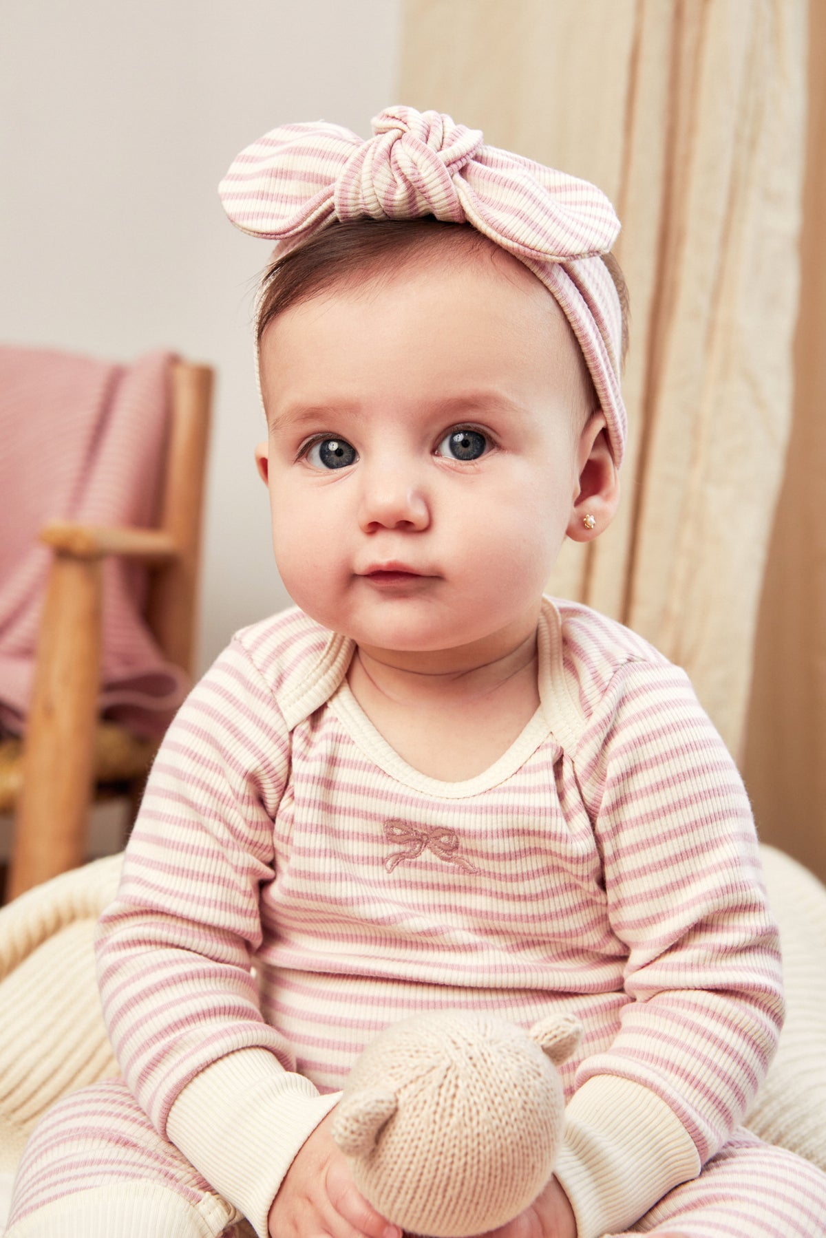 Lap shoulder ribbed romper Rose quartz stripes - ribbed cotton