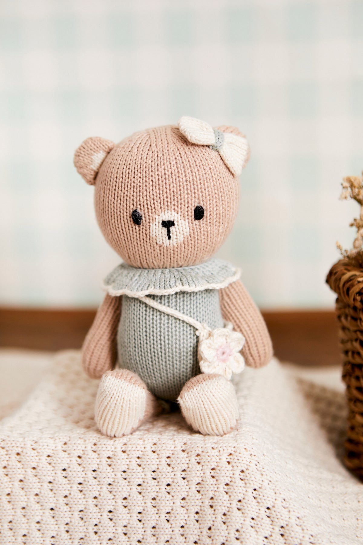 Baby Bear W/ Purse Smokey green 8"