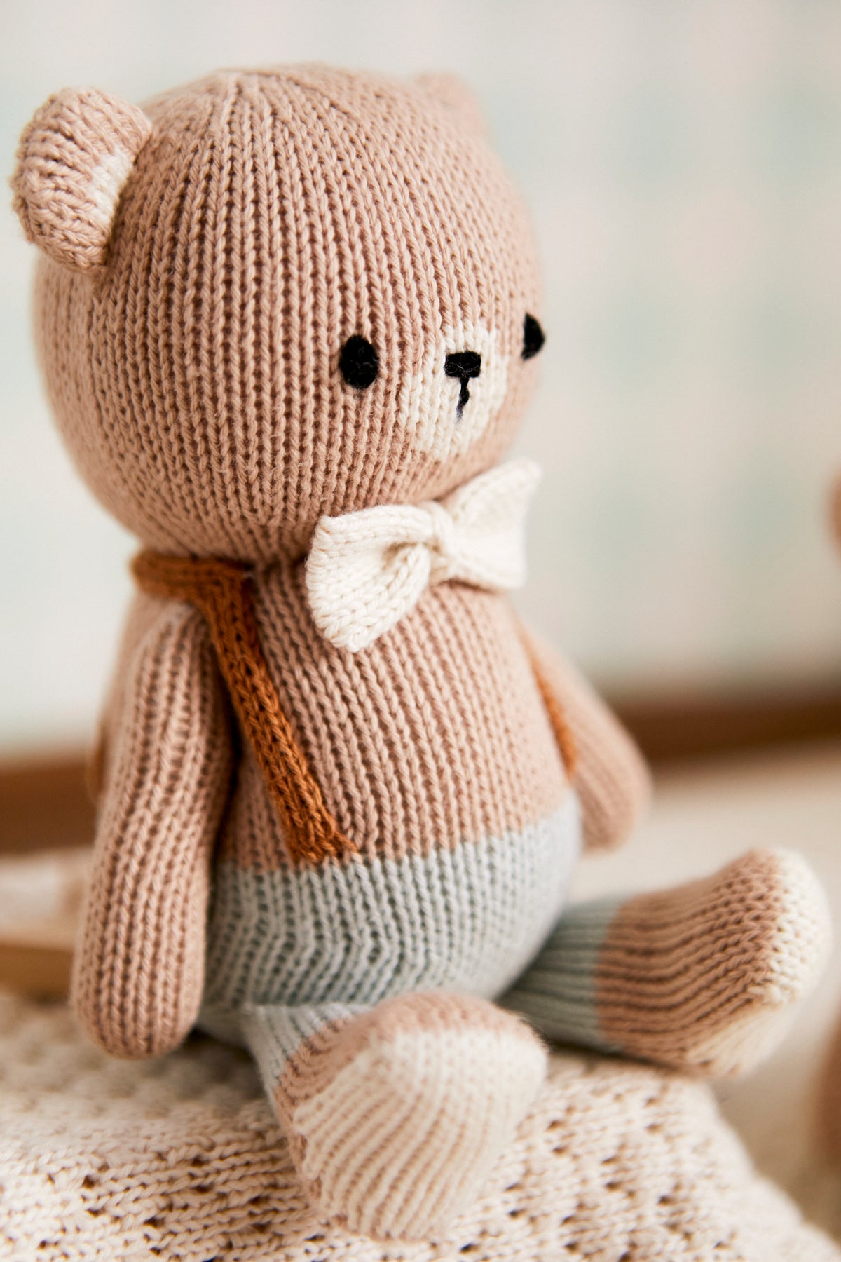 Baby Bear W/ Bow Tie Light blue 8"