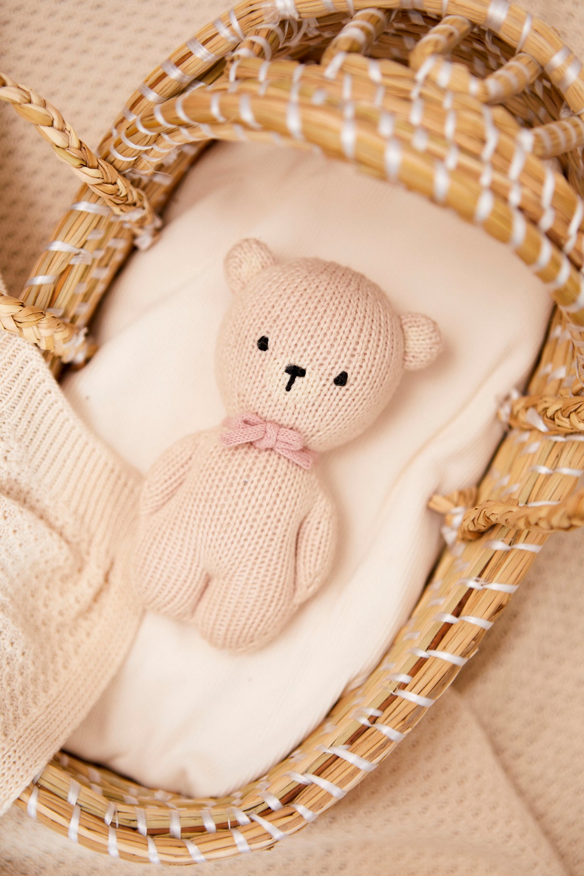 Bear Rattle Light pink & dusty rose