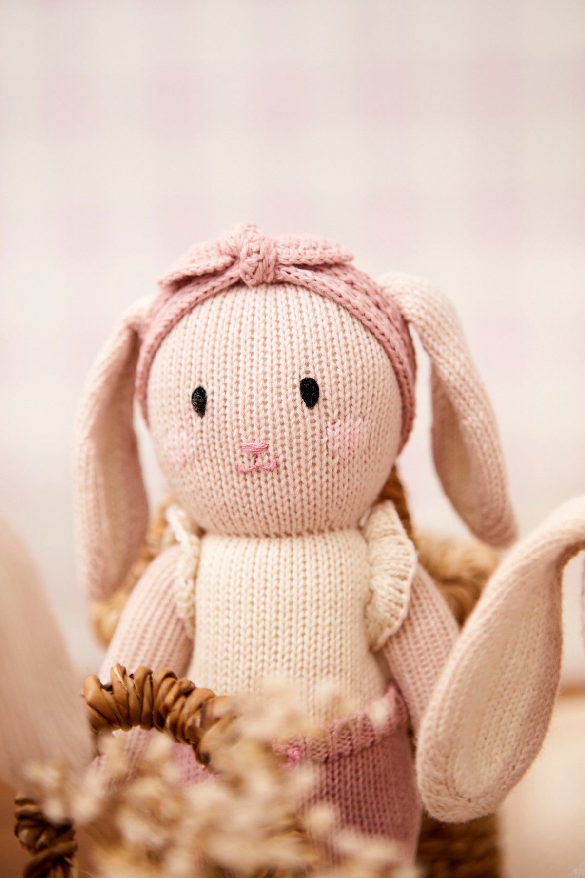 Pia the bunny Girl Pink - 11"